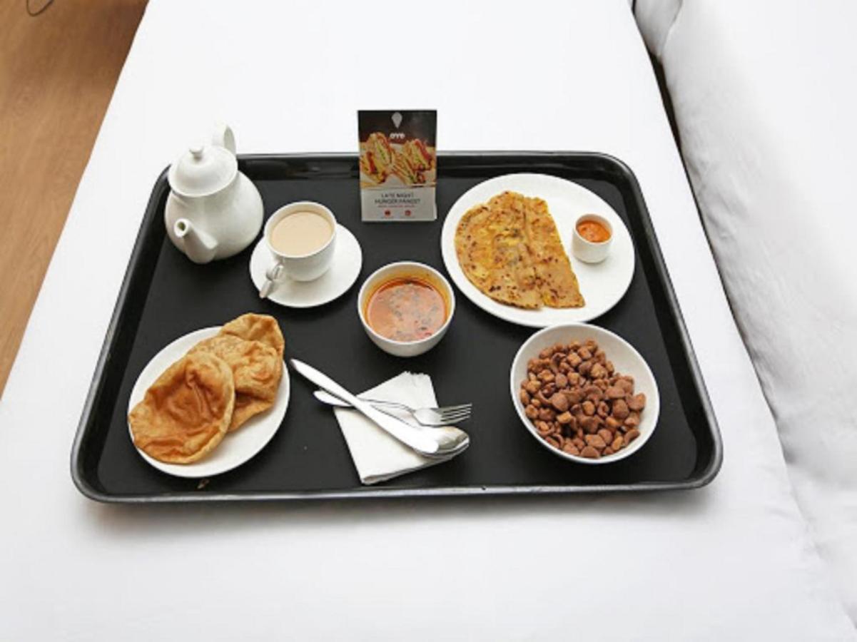 Oyo 49672 Hotel Galaxy Moradabad Eksteriør billede